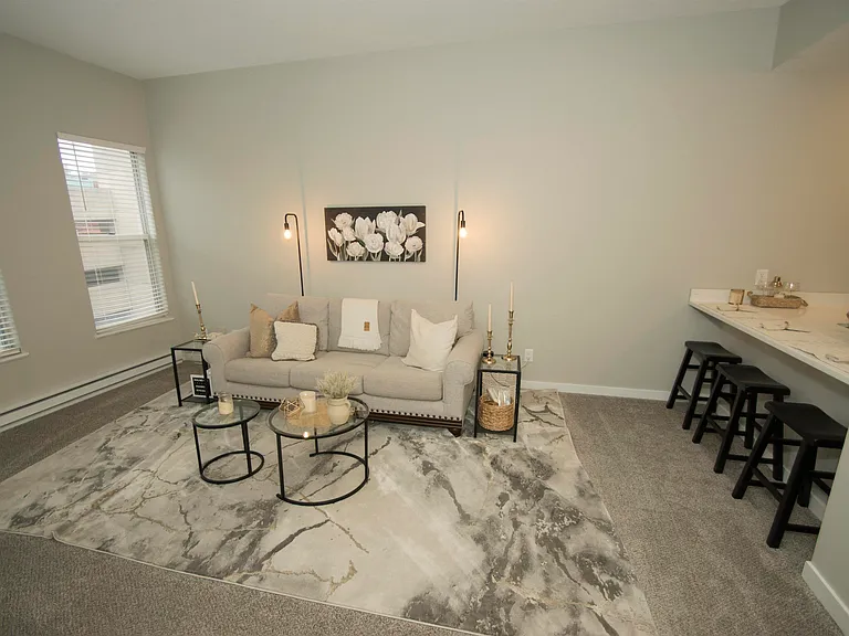 113 W Wayne St #404 — Photo 7