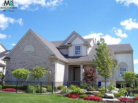 1st image of 525 Peninsula