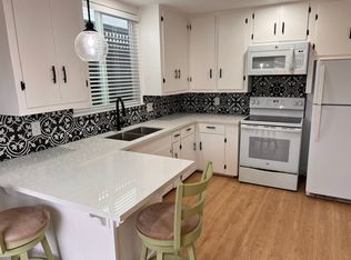 624 Filbert St #A, Half Moon Bay, CA 94019
