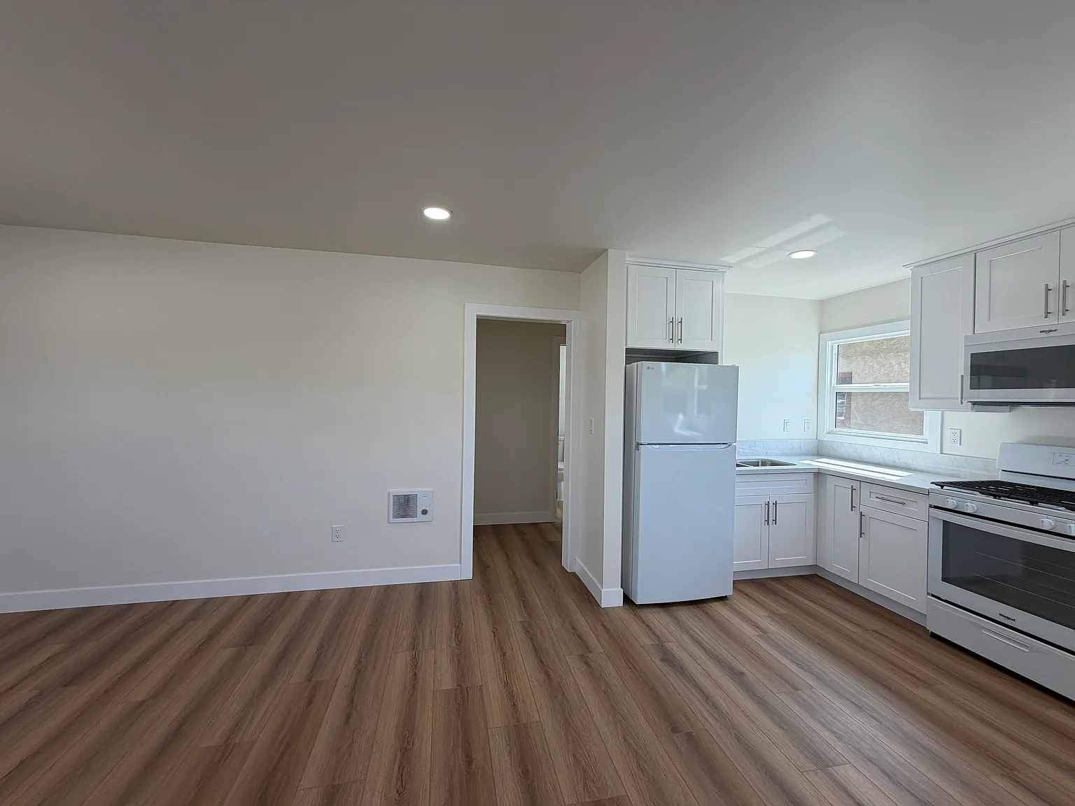1 bed, 500 sqft, $2,895 — Photo 4