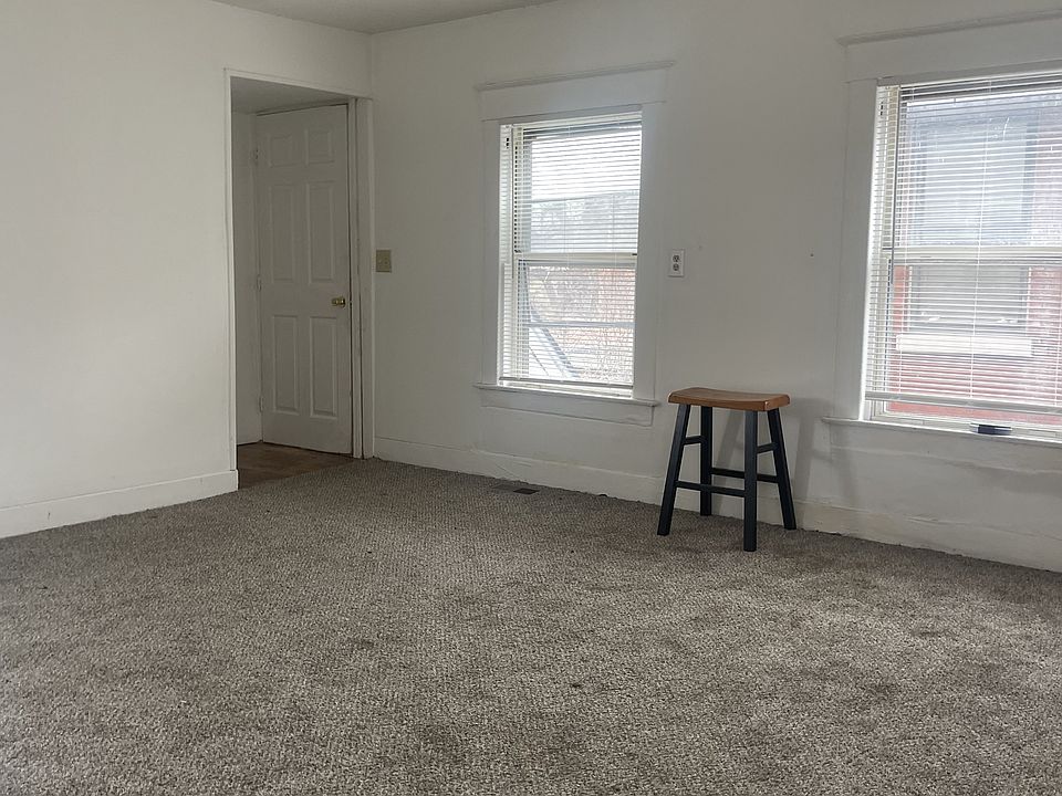1st image of 1123 S Brook St #11331766