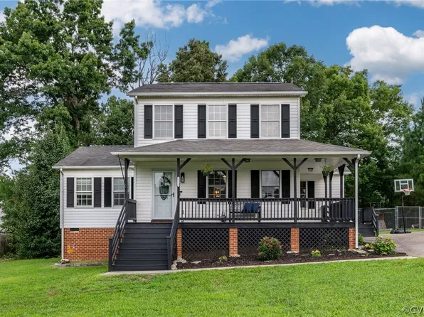 22712 Swan Cir, Petersburg, VA 23803