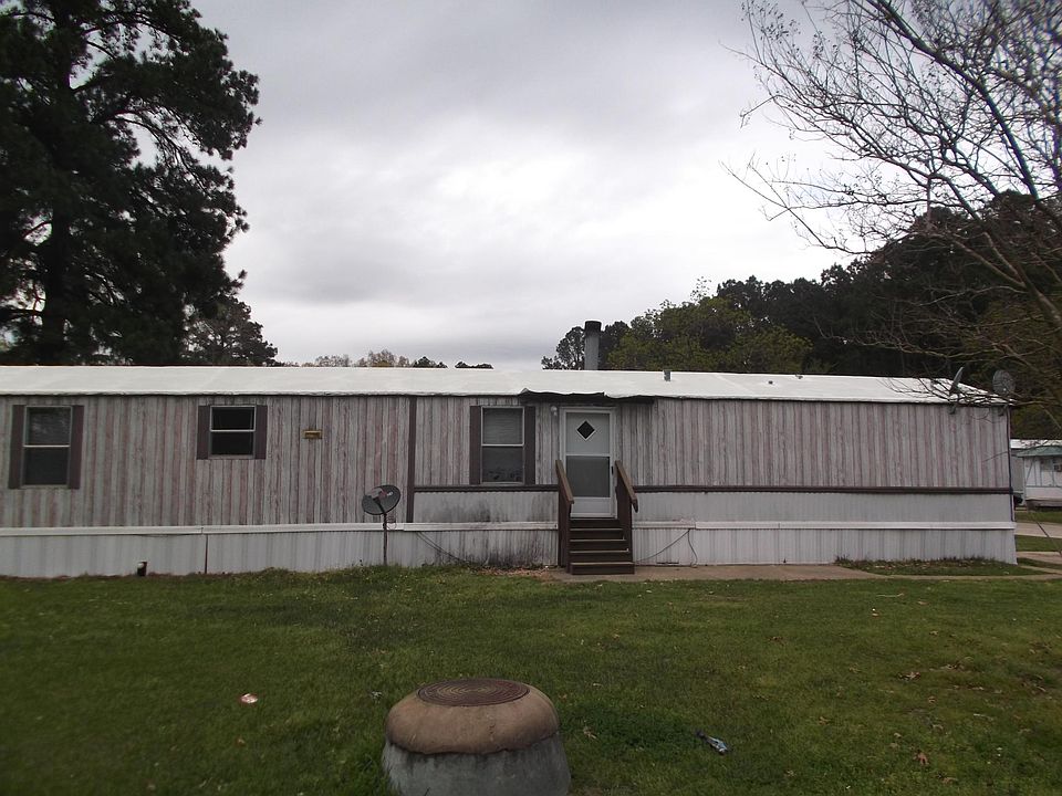 1st image of 921 Lindsey St