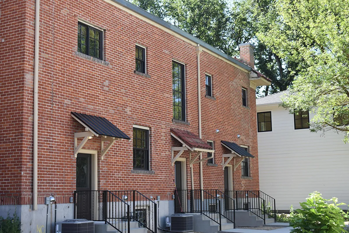 Building Photo - 1611 N 24th St