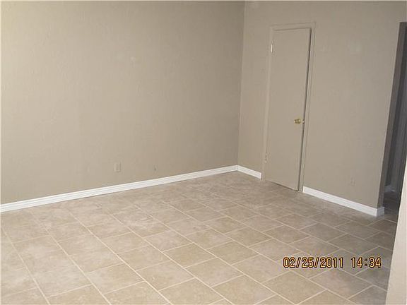 5th image of 10299 Calcutta Dr APT 4