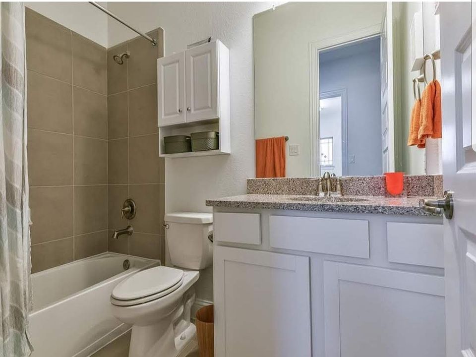 13326 Lake Chesdin Rd, Houston, TX 77044 Zillow