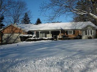 6212 Arrowhead Dr, Sylvania, OH