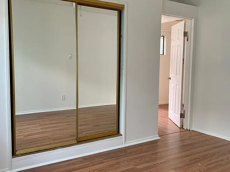 1209 E Doidge Ct — Photo 10