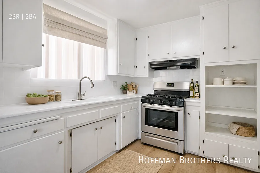 2 bed, $1,995 — Photo 2