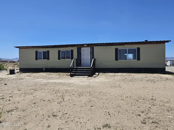 7 Norris Rd, Yerington, NV 89447