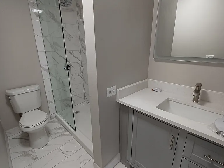 5100 N Marine Dr #4J — Photo 8