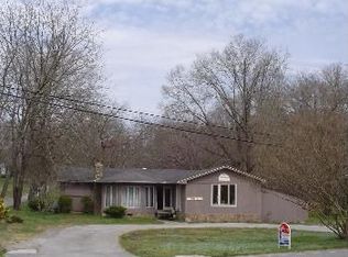 9017 Apison Pike, Ooltewah, TN 37363