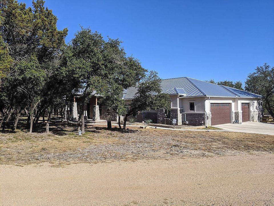 2nd image of 2119 Oscars Echo Rd
