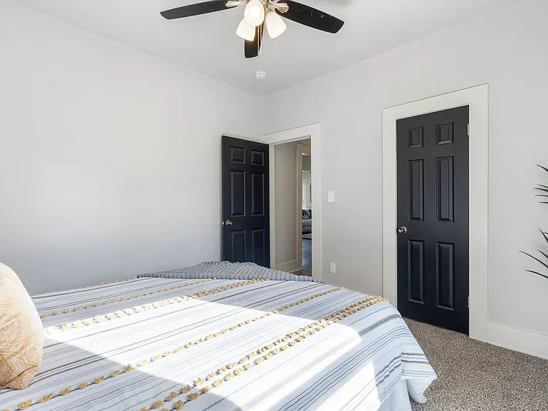 444 S 53rd West Ave — Photo 10