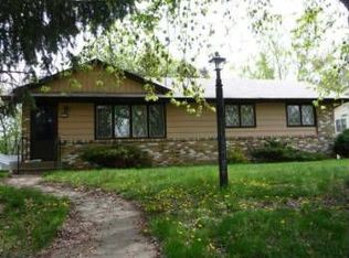 769 11th Ave NW, New Brighton, MN 55112