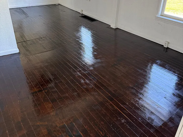 822 N Turner St — Photo 23