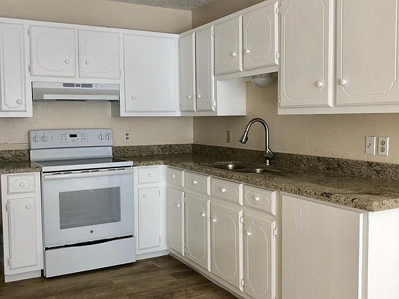 2nd image of 1202 Bryce Dr APT 3