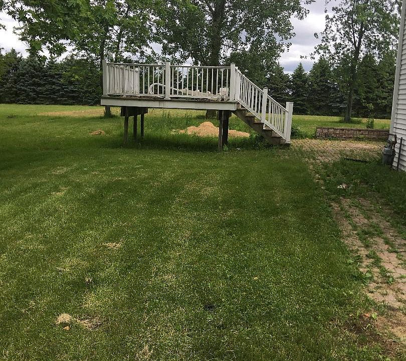 2nd image of 6931 W Steger Rd