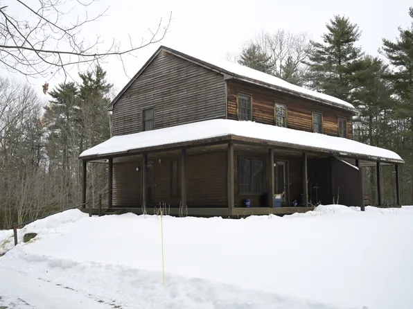 28 Highland Dr, Shutesbury, MA 01072