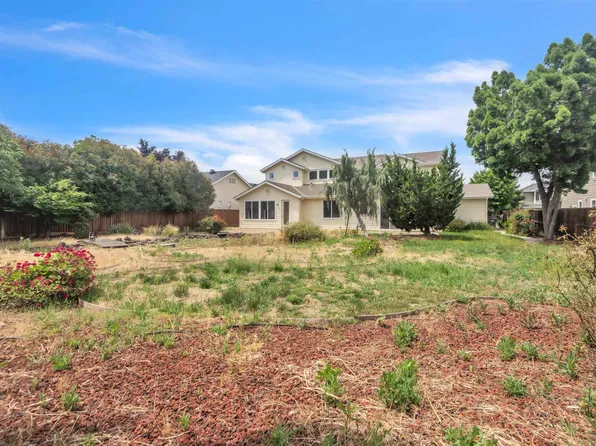 2630 Annette Ct, Tracy, CA 95304