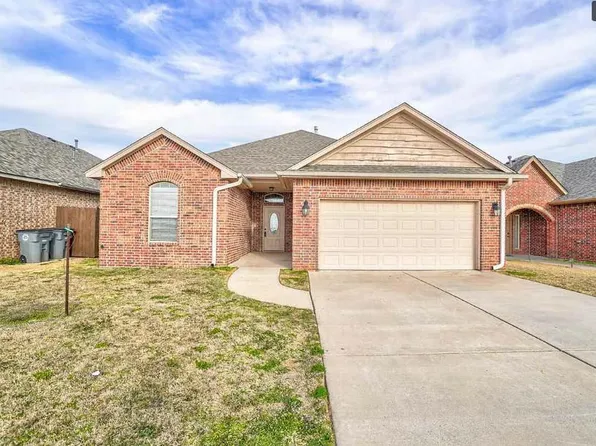 906 SW 81st St, Lawton, OK 73505