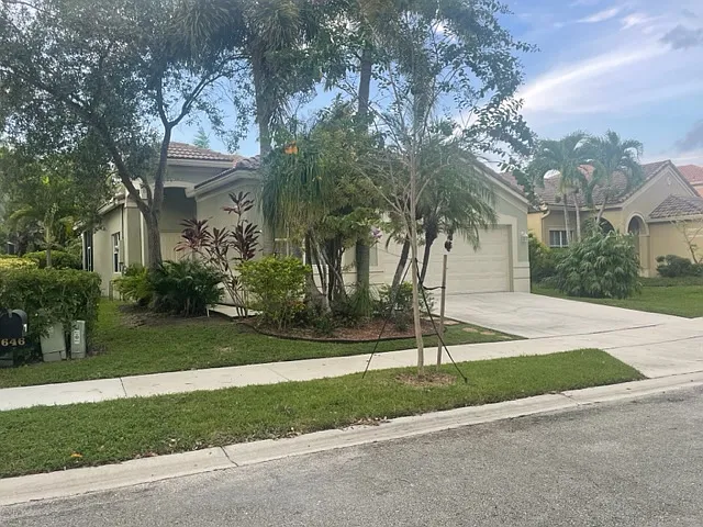 646 Vista Meadows Dr — Photo 5