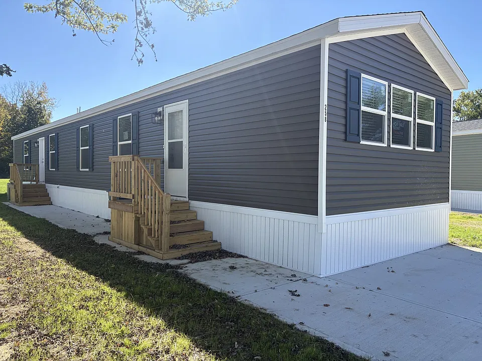 2801 S Stone Rd #258