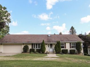 1183 E Robinson Ave, Barberton, OH 44203