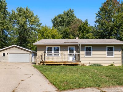 69 Gay Ct NE, Rockford, MI, 49341