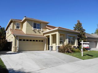 472 Montecito Dr, Brentwood, CA