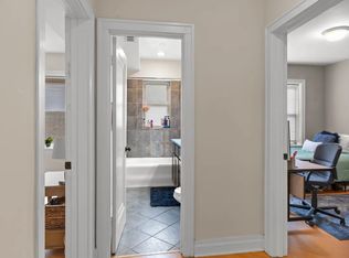 650 W Wellington Ave APT 1, Chicago, IL 60657