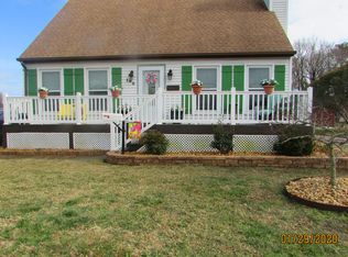 160 Beach Rd, Hampton, VA 23664