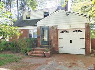 628 George St, Teaneck, NJ 07666