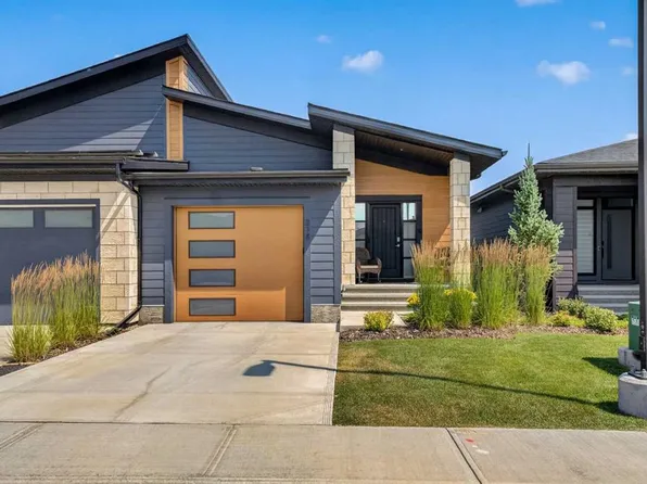 318 W Marina Cv SE, Calgary, AB T3M 3P4