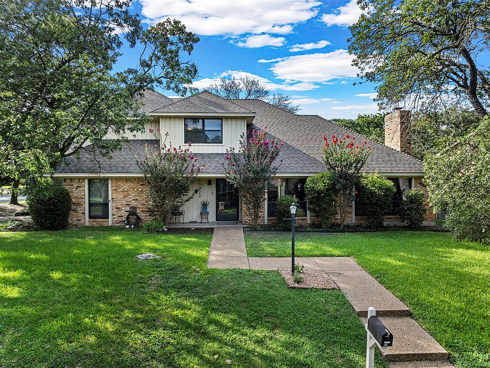1st image of 10023 Ramblewood Dr