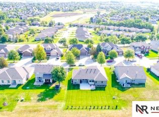 7410 N 155th Ter, Bennington, NE 68007