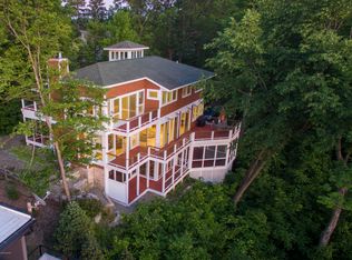 306 Higman Park Rd, Benton Harbor, MI 49022