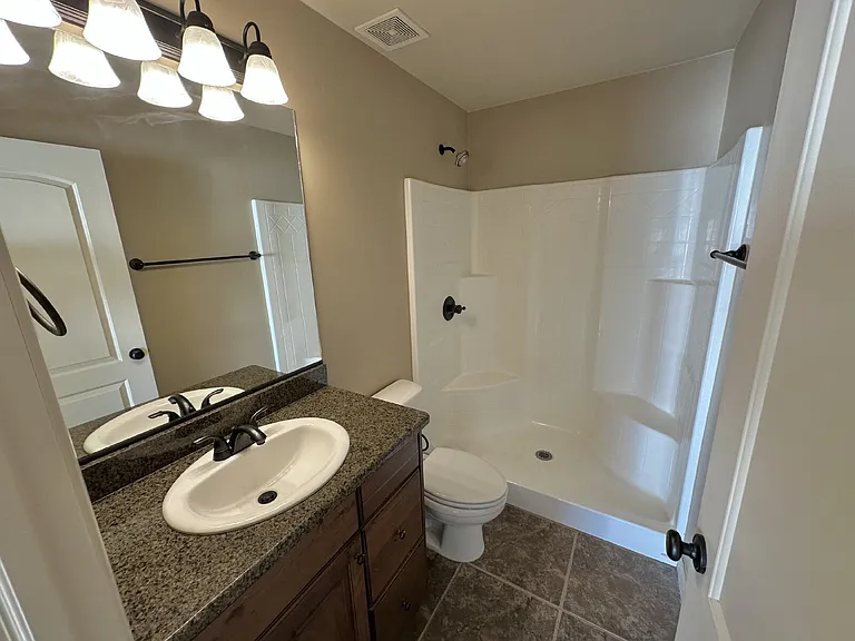 340 W 1425 N #103 — Photo 25