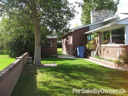 1st image of 6240 Center Dr