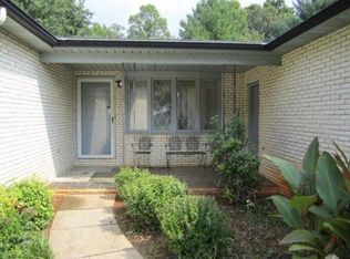 1570 Smyre Farm Rd, Newton, NC 28658