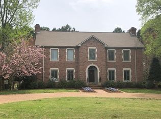 9216 Turtle Point Dr, Killen, AL 35645