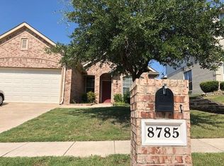 8785 Lariat Cir, Fort Worth, TX 76244