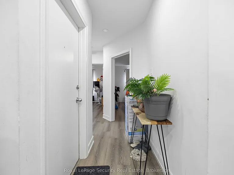 58 Leduc Dr #3 — Photo 18