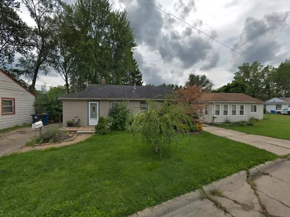 2636 Cascade Ct, Westland, MI 48186