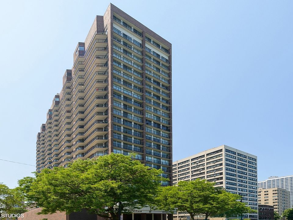 1st image of 4170 N Marine Dr APT 8L