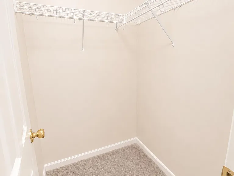 2235 Locksley Woods Dr #E — Photo 18