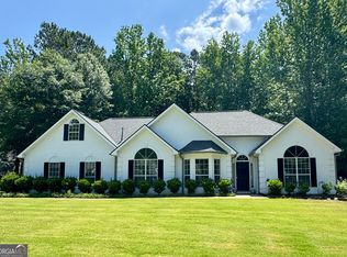 41 Barrington Ct, Sharpsburg, GA 30277