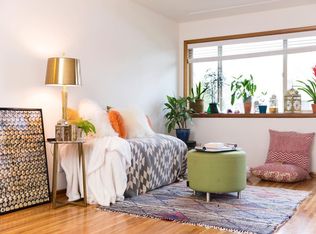 Hollyhurst, Portland, OR 97202