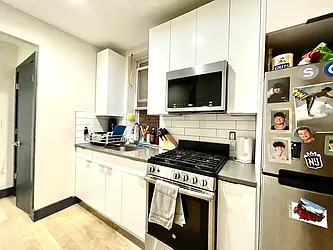 Rented by Pear NYC LLC