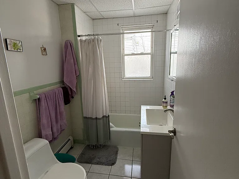 112 Thurston St #2 — Photo 4